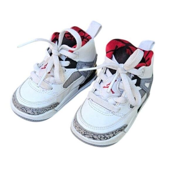 Nike Air Jordan Spizike Sneakers White Grey Black Red Toddler Size 4 - Picture 1 of 9
